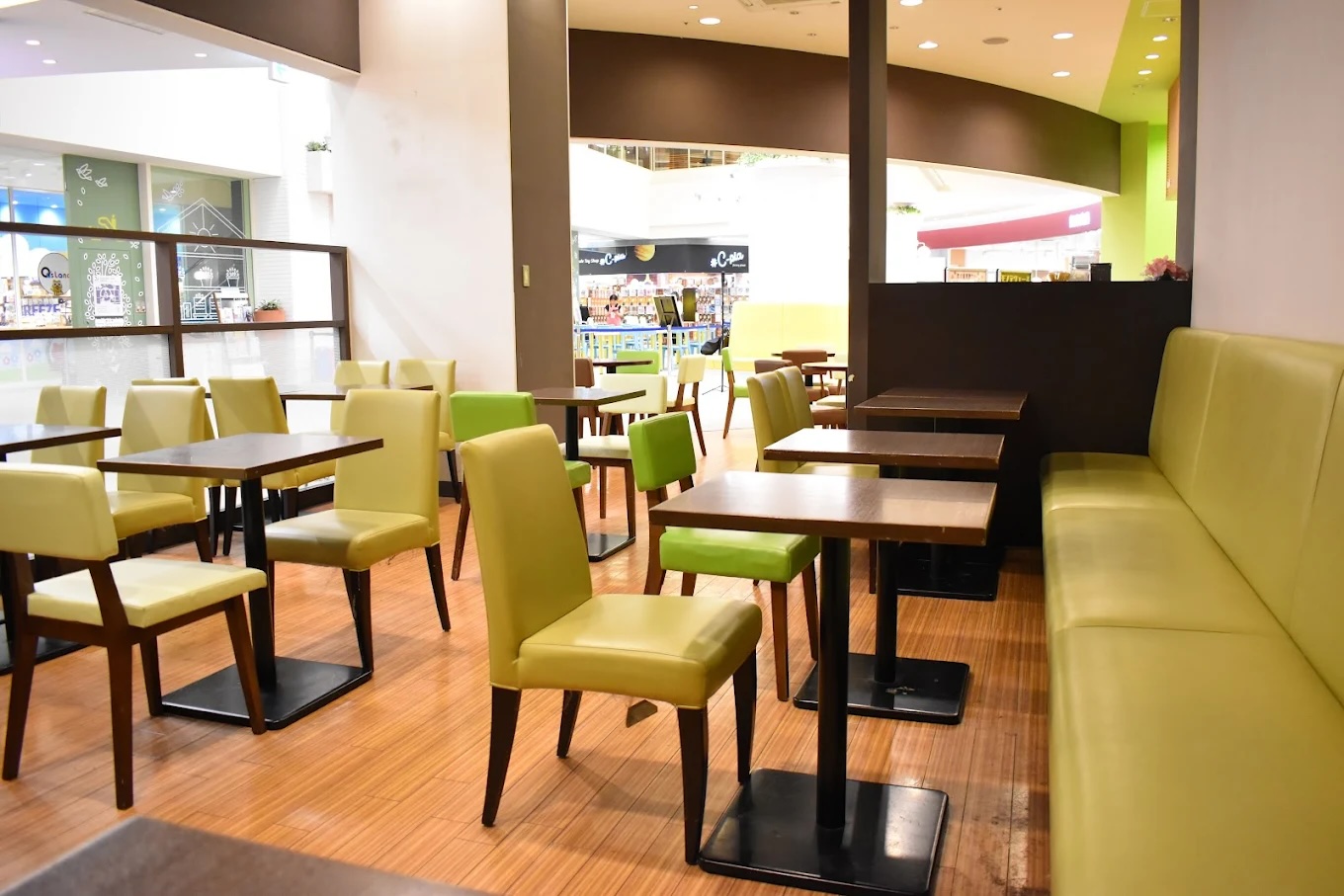 茶の彩 尼崎キューズモール店